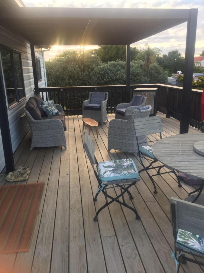 Raglan Family Beach Retreat - 2 Bedrooms - With Wifi Exterior photo